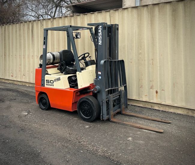2004 NISSAN CPJ02A25PV 4 - Image 2