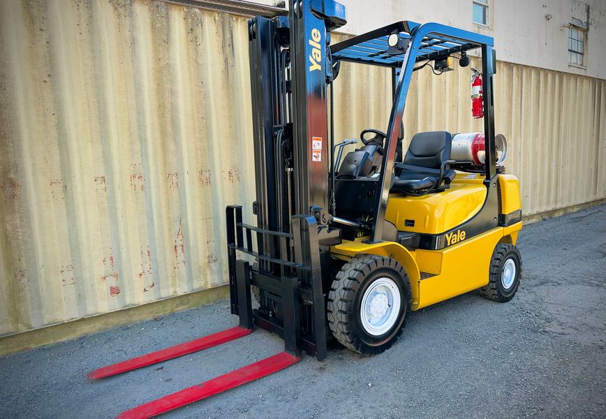 2018 YALE GLP050MX 32