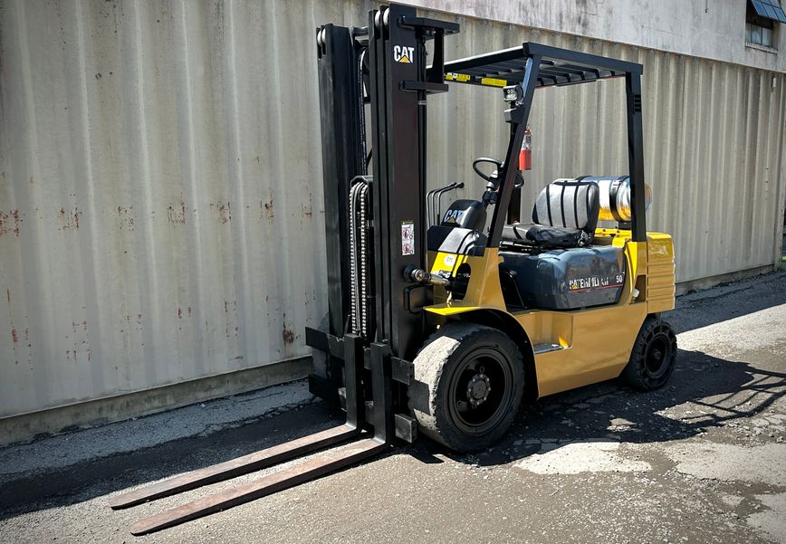 1998 CATERPILLAR GP25 42