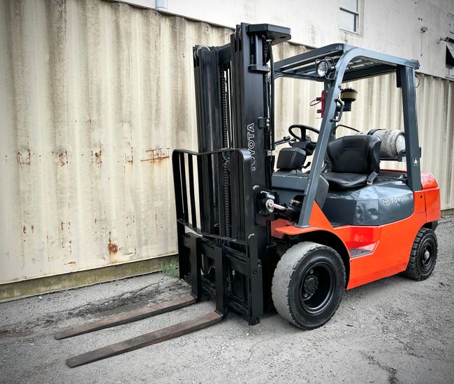 2005 TOYOTA 7FGU25 24 - Image 1