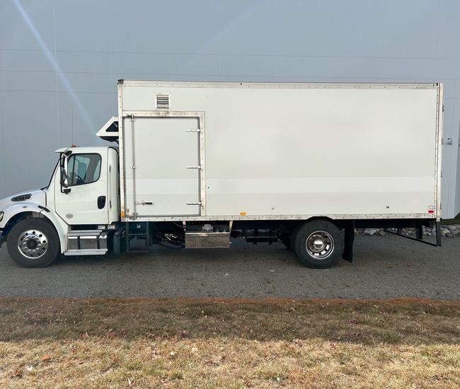 2017 FREIGHTLINER BUSINESS CLASS M2 106 - Image 5